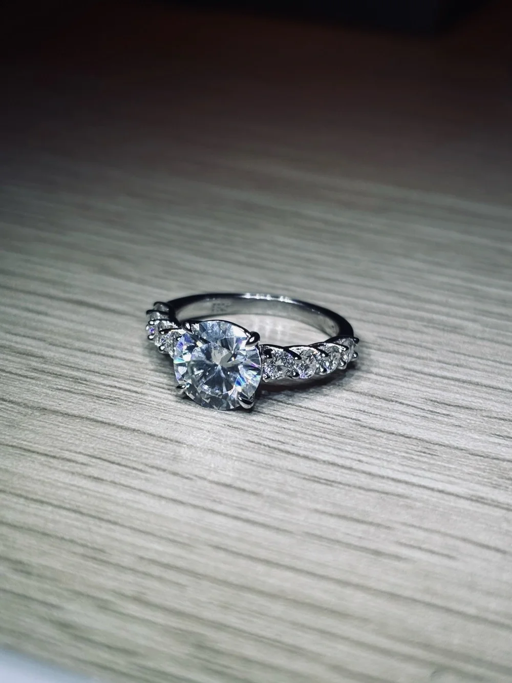 Solid 925 Sterling Silver VVS Moissanite Classic Solitaire Ring - Picture 3 of 9